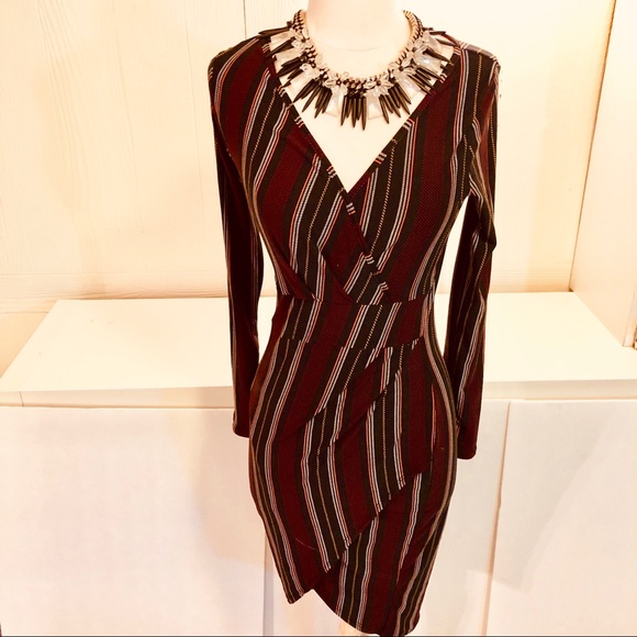 amanda l designs Dresses & Skirts - 💃🏼AMAZING STRIPES WRAP DRESS!